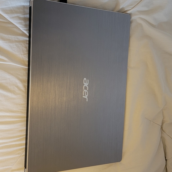 Acer Swift 3 Laptop - Picture 3 of 3
